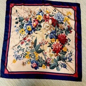 COACH 100% silk scarf